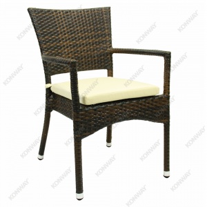 rom_lederlook_mkissen_beige_frei_wasserzeichen_370551117