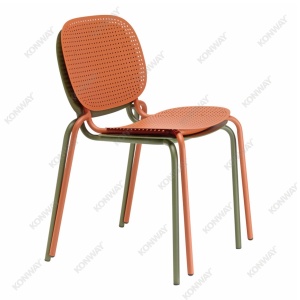 sisi_dots_stuhl_stapelbar_homepage_991322703