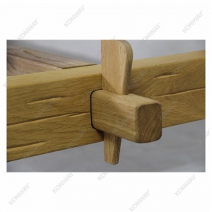 zinc_table_detail_gestell_wasserzeichen
