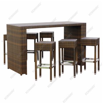 big_hochtisch_gruppe_lederlook_frei_wasserzeichen_124337056
